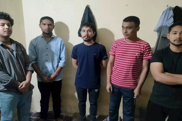 42 बांग्लादेशी घुसपैठियों के भारतीय पासपोर्ट रद्द, ऐसे हुआ फर्जी दस्तावेज बनाने का खुलासा