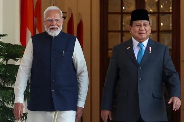 ‘भारत ने हमसे बदला ले लिया…’, इंडोनेशिया के राष्ट्रपति को लेकर क्यों भड़क रहे पाकिस्तानी