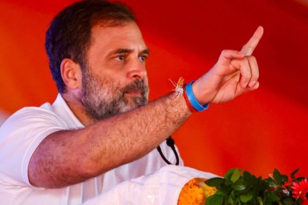 ‘हाथ से दूध की बाल्टी छूटी, 250 का नुकसान…’, राहुल के खिलाफ मुकदमा