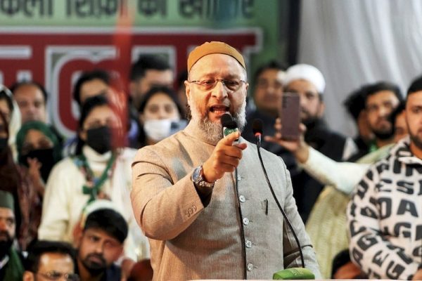 मुसलमानों को बर्बाद करने के लिए…’, वक्फ बिल पर JPC रिपोर्ट संसद में पेश होने के बाद क्या बोले विपक्षी सांसद?
