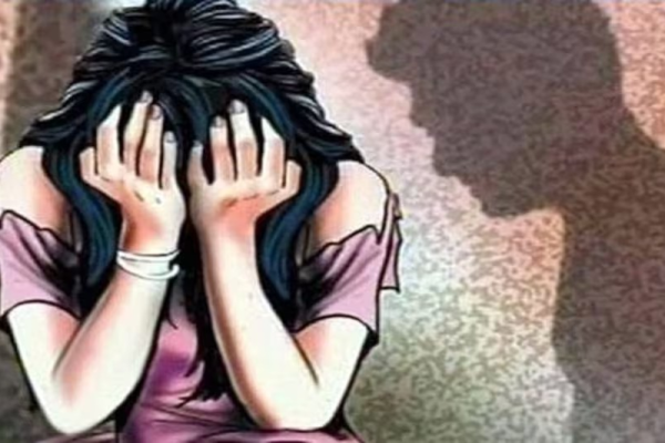 बेंगलुरु: होटल की छत पर दरिंदगी – 4 लोगों ने महिला से किया गैंगरेप..