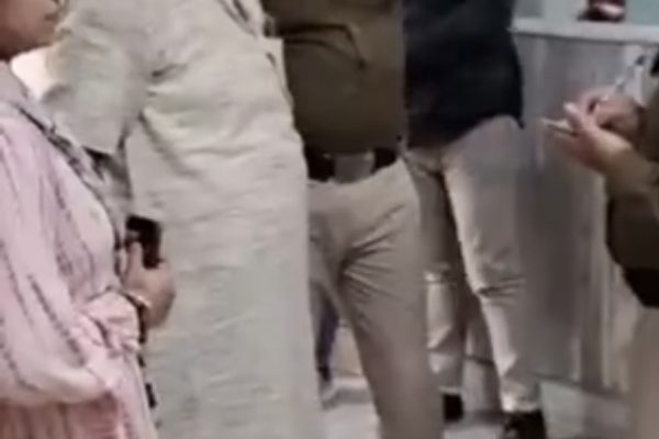 Madhya Pradesh: आंख के ऑपरेशन से पहले दी गई दवा से बुजुर्ग की मौत: निजी नेत्रालय में 65 वर्षीय मरीज को दी गई दो टैबलेट, खाते ही बिगड़ी हालत