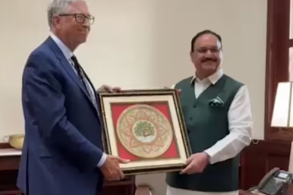 अचानक संसद भवन पहुंचे बिल गेट्स, जेपी नड्डा से की मुलाकात..