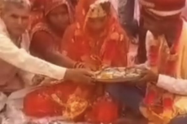 Madhya Pradesh: सतना में सामूहिक विवाह: 189 जोड़ों ने लिए सात फेरे, राज्य मंत्री बोलीं- बेटियां अब बोझ नहीं