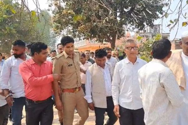 मंडप में हो रही थी शादी, तभी पहुंची दूल्हे की पहली पत्नी; हुआ बवाल तो आई पुलिस और पकड़े गए जीजा जी