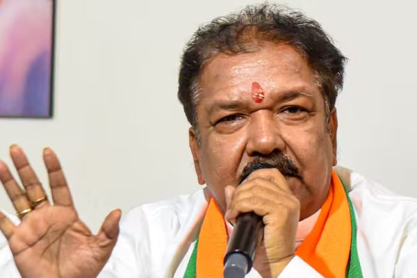 ‘ऐसे लोगों को चुल्लू भर पानी में डूब…’, पाकिस्तान समर्थित नारेबाजी पर बोले दिलीप जायसवाल