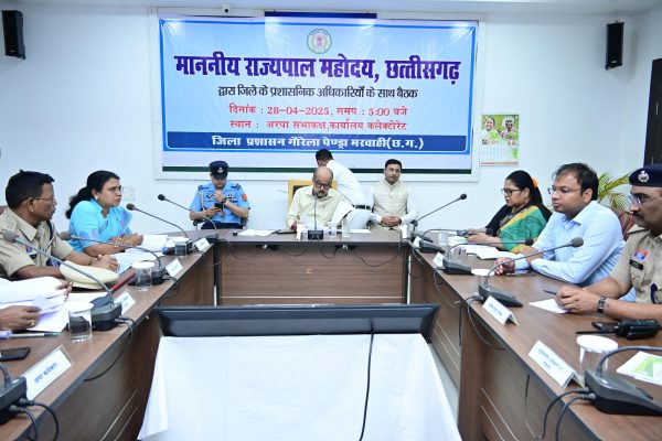 Chhattisgarh: राज्यपाल रमेन डेका ने बिलासपुर-गौरेला पेंड्रा सड़क निर्माण में तेजी लाने के दिए निर्देश