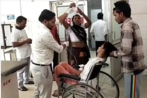 इटावा : घरेलू कलह से परेशान युवती ने पिया तेजाब, हालत गंभीर