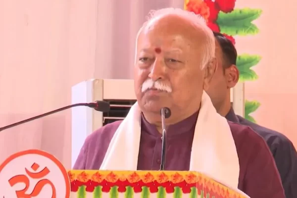 मोहन भागवत का बयान: ‘हम स्वार्थ में उलझे, आक्रांताओं ने उठाया फायदा’; जानिए संदर्भ…
