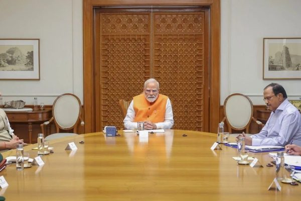 बैक-टू-बैक 5 बैठकों के बाद PMO पहुंचे पीएम मोदी, वॉर रूम में कर सकते हैं चर्चा