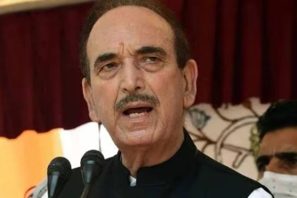 गुलाम नबी आजाद का दावा: आतंकियों ने धर्म के आधार पर की थीं हत्याएं, सिखों को बनाया था निशाना