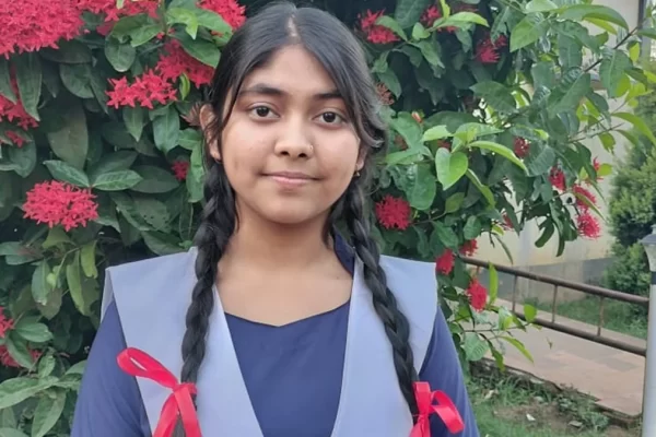 ब्लड कैंसर से पीडि़त इशिका बनी छत्तीसगढ़ बोर्ड 10वीं की टॉपर, स्वास्थ्य मंत्री ने कहा शासन उठाएगा इलाज का पूरा खर्च