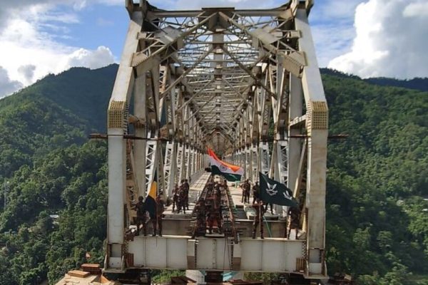 दुनिया के सबसे ऊंचे रेलवे पियर ब्रिज का काम पूरा, नोनी पुल के निर्माण में सेना ने निभाया अहम रोल