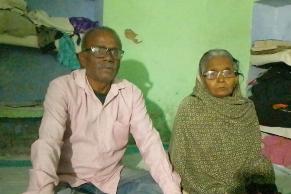 मिर्जापुर: रईस के आगे पंगु थाना विंध्याचल — हत्या के आरोपियों पर मेहरबान पुलिस, न्याय के लिए दर-दर भटक रहा है पीड़ित पिता