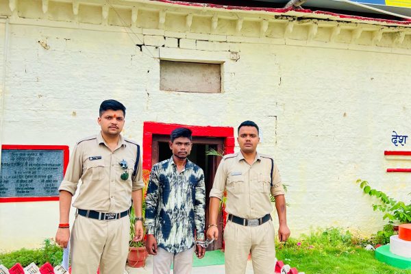 Madhya Pradesh: रीवा में हत्या के प्रयास का आरोपी प्रमोद कोल गिरफ्तार