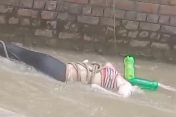 बिजनौर के शादीपुर नहर में मिली अज्ञात महिला की लाश, इलाके में फैली सनसनी