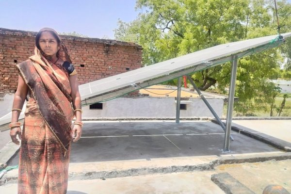 अदाणी फाउंडेशन और प्रधानमंत्री सूर्य घर योजना की साझेदारी से अमेठी बना ‘मॉडल सोलर विलेज’, सोलर छतों से रोशन होगा भारत