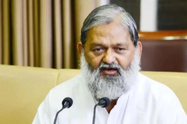 कांग्रेस के नेता खाते भारत का है लेकिन उनके दिमाग में चिप पाकिस्तान की है… अनिल विज का बयान