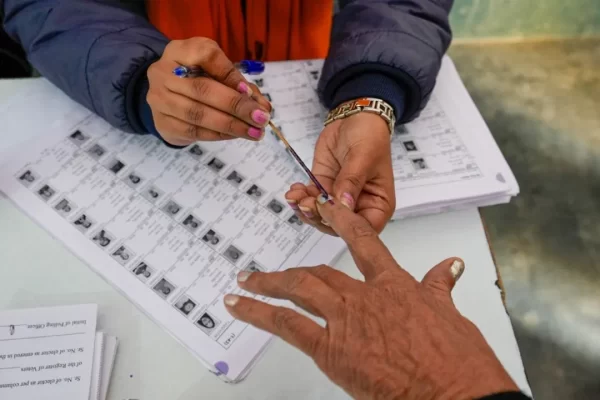 गुजरात की 2, केरल, पंजाब और बंगाल की 1-1 सीट पर उपचुनाव का ऐलान, चुनाव आयोग ने जारी किया शेड्यूल..
