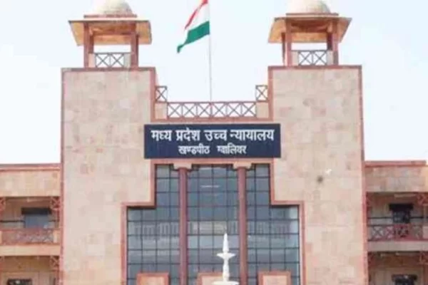 ग्वालियर कलेक्टर और एसएसपी ने भीम आर्मी के पदाधिकारियों से की बात, धरना कैंसल करने को लेकर समझाया…