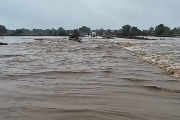 नदियां उफान पर…बारिश से बेहाल श्योपुर, प्रशासन ने जारी किया अलर्ट