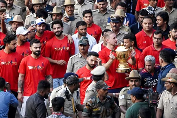 Chinnaswamy Stadium Stampede: RCB, BCCI और कर्नाटक सरकार… हर किसी ने भगदड़ पर पल्ला झाड़ा, तो एक्शन में आया हाई कोर्ट