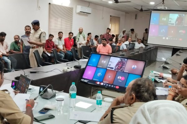 सीधी SP की अनोखी पहल: आम जनता की सीधी सुनवाई, थानेदारों की वीडियो क्लास!