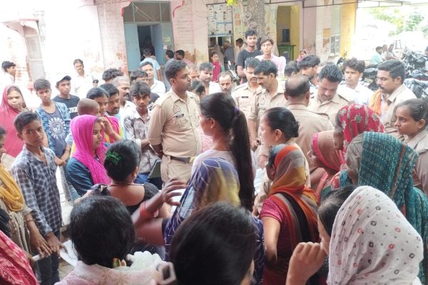 लखीमपुर खीरी: गोला के शिव मंदिर में दर्दनाक हादसा, करंट लगने से सेवादार की मौत