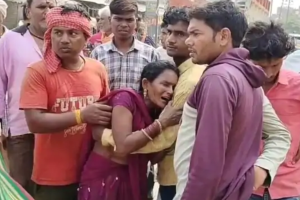 “पापा, मैं आ रहा हूं…” – बेटे की आखिरी कॉल के कुछ घंटे बाद घर पहुंचा उसका शव