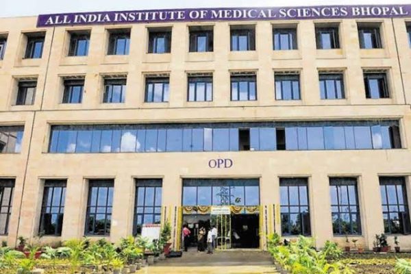MP का आर्युवेदिक हब बनेगा भोपाल, AIIMS में बनेगा प्रदेश का सबसे बड़ा हर्बल गार्डन