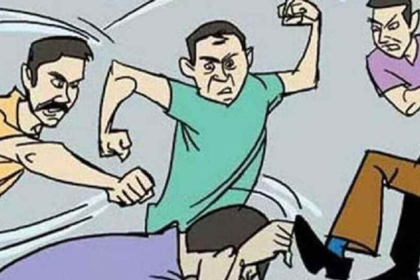 गंजा कर पोती कालिख, अर्धनग्न कर निकाला जुलूस… युवक ने भगाई लड़की तो दोस्त को मिली सजा