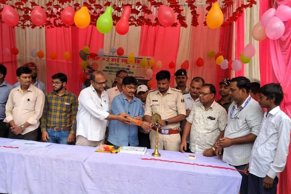 बिथान बना बिहार का मिनी स्टेडियम! 13 संकुल के छात्रों ने दिखाया दम, खेलों का जोश चरम पर