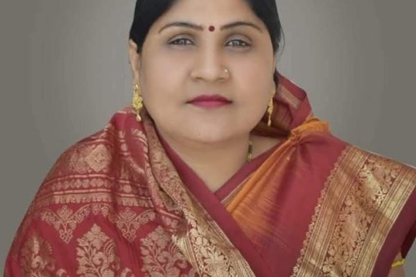 प्रधानमंत्री के वादों पर राजद नेत्री विभा देवी का हमला: बोली- बिहार को जुमलों से नहीं, जवाबदेही से चाहिए विकास