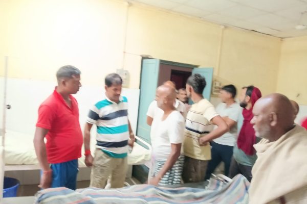 मिर्जापुर: आकाशीय बिजली की चपेट में आने से पशुपालक की मौत, गांव में शोक की लहर