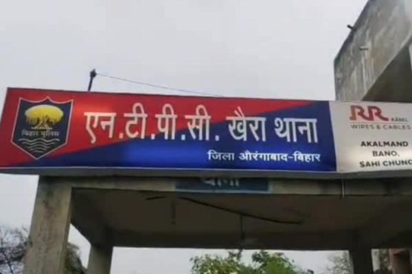 औरंगाबाद : रेलवे ट्रैक पार कर रहा था शख्स… अगले ही पल हुई दर्दनाक मौत!