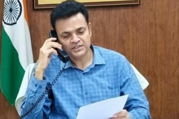 गोंडा में फर्जी प्रमाणपत्र से नियुक्ति का मामला, मंडलायुक्त ने दिए जांच के आदेश
