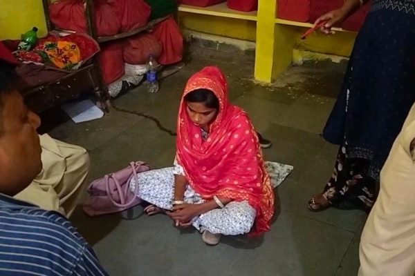 किराना व्यापारी को ब्लैकमेल कर 25 लाख की फिरौती मांगी, तीन महिलाओं समेत चार गिरफ्तार