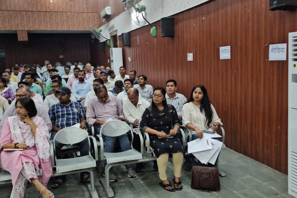 औरंगाबाद: पुनरीक्षण कार्यक्रम-2025 को लेकर DM ने की समीक्षा बैठक, जानिए क्या दिए अहम निर्देश
