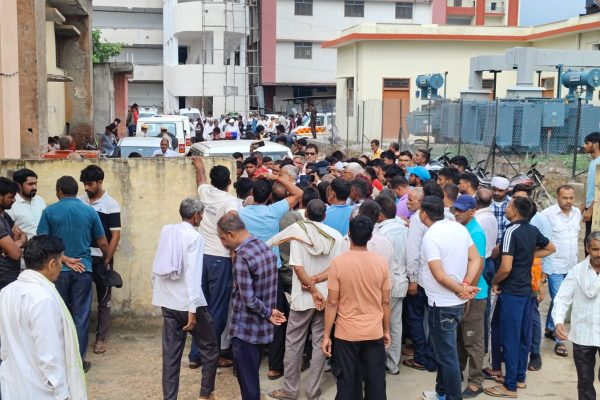 उधार सामान नहीं देने पर,दुकानदार को गोली मारकर हुए फरार, 2 गिरफ्तार 3 की तलाश जारी
