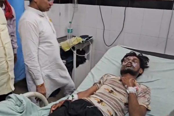 अलवर: कांवड़ यात्रा के दौरान हाई टेंशन लाइन की चपेट में आने से 2 कावड़ियों की मौत, 30 से ज्यादा झुलसे