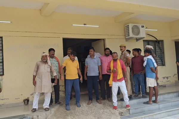 Uttar Pradesh: सनबीम स्कूल में छात्र की हत्या का मामला: आरोपी थर्मस में चाकू छुपा कर ले गया था स्कूल