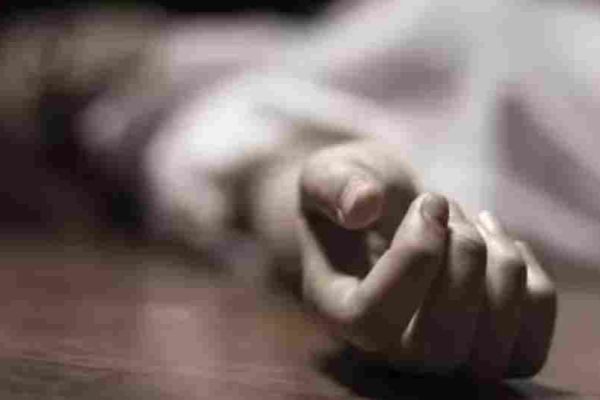 “परीक्षा में फेल हो गया हूं, डिप्रेशन में हूं, मम्मी-पापा मुझे माफ कर देना”, MBA के छात्र ने लगाई फांसी