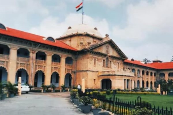 IPS पिता ने जिस सिपाही को किया बर्खास्त, वकील बेटी ने कोर्ट से केस लड़कर कराया बहाल… चर्चा में इलाहाबाद HC का ये मामला