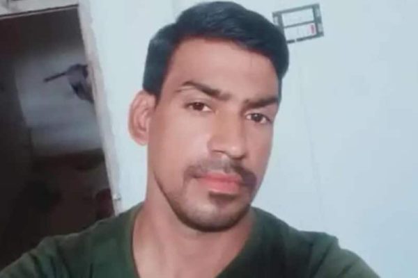लखनऊ: ड्यूटी पर तैनात सिपाही की Heart Attack से मौत, सीने में दर्द के बाद खुद पहुंचा था अस्पताल