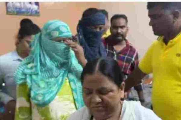 नकली ग्राहक, ऑनलाइन सौदा और पुलिस का छापा… नागपुर में सेक्स रैकेट का भंडाफोड़, मां-बेटे गिरफ्तार