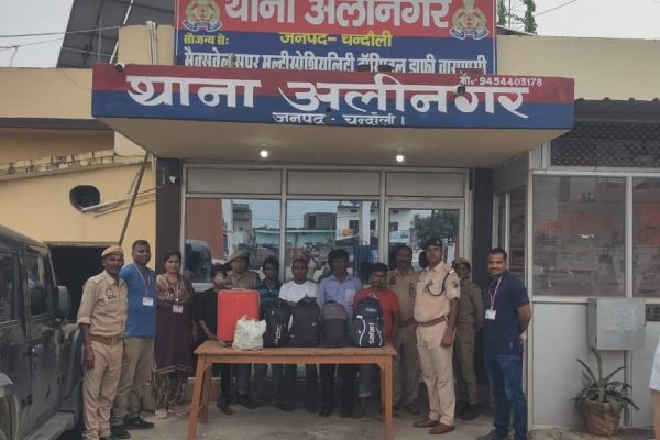 चंदौली में अवैध शराब का बड़ा खुलासा — 60 हज़ार की खेप के साथ 5 तस्कर पकड़े गए