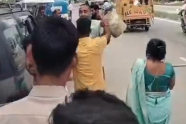 बरेली: हाईवे पर हुई मारपीट के मामले मे तीन नामजद सहित 9 लोगों पर दर्ज हुआ मुकदमा, मारपीट का वीडियो हुआ था वायरल