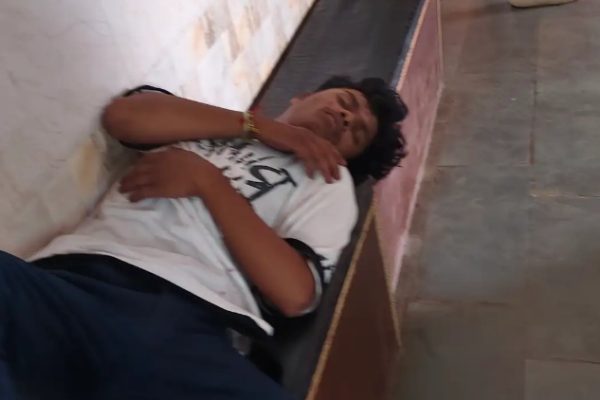 सीधी के सेमरिया अस्पताल में स्वास्थ्य सेवाएं ठपः डॉक्टर और बीएमओ नदारद, मरीजों को नहीं मिल रहा इलाज; जांच की सुविधा भी नहीं