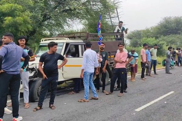 झुंझुनूं-मंड्रेला मार्ग पर दर्दनाक सड़क हादसा, रॉन्ग साइड से आ रही पिकअप की टक्कर से बाइक सवार की मौत