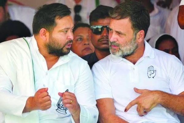 बिहार: INDIA गठबंधन की ‘वोट अधिकार यात्रा’ अब 17 अगस्त से शुरू होगी, भारी बारिश और शिबू सोरेन के निधन के कारण बदली तारीख